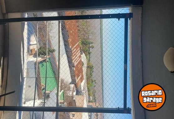 Deportes - Excelente Rack para Sentadillas y Dominadas con Soporte de Discos Super Fuerte Impecable Estado - En Venta