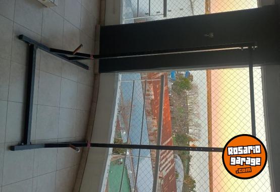 Deportes - Excelente Rack para Sentadillas y Dominadas con Soporte de Discos Super Fuerte Impecable Estado - En Venta