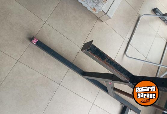 Deportes - Excelente Rack para Sentadillas y Dominadas con Soporte de Discos Super Fuerte Impecable Estado - En Venta