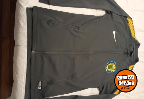 Indumentaria - Campera Nike Original 2018 de Rosario Central Talle S Impecable Estado. Venta o Canje - En Venta