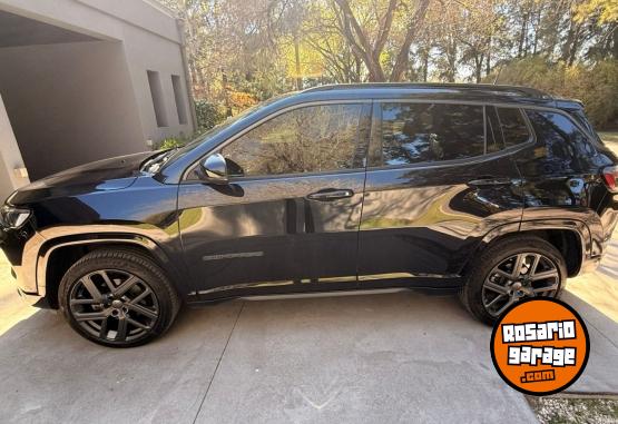 Camionetas - Jeep Compass SERIE S 2025 Nafta 18000Km - En Venta