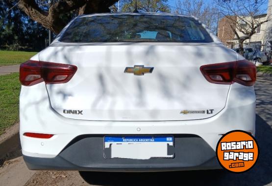 Autos - Chevrolet Onix plus 1.2 LT 2021 Nafta 69000Km - En Venta