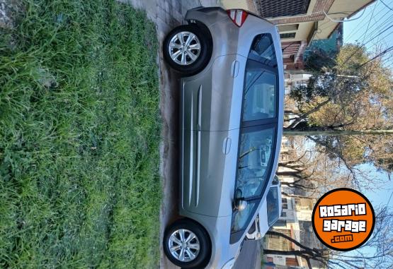Autos - Honda Fit 2012 Nafta 128000Km - En Venta