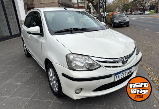Autos - Toyota Etios 2016 Nafta 92000Km - En Venta