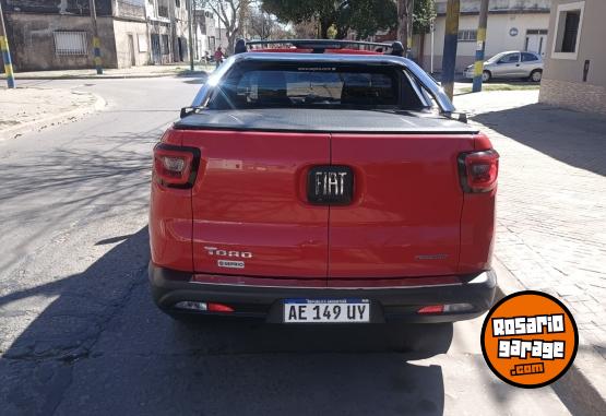 Camionetas - Fiat Toro Freedom 2020 Nafta 74500Km - En Venta