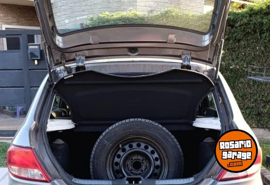 Autos - Volkswagen GOL TREND 2012 Nafta 147000Km - En Venta