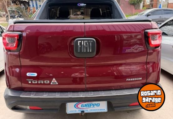Camionetas - Fiat TORO FREEDOM 2.0 2017 Diesel 120000Km - En Venta
