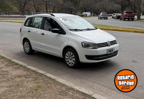 Autos - Volkswagen Suran Comforline 2014 GNC 170000Km - En Venta