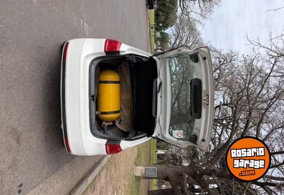 Autos - Volkswagen Suran Comforline 2014 GNC 170000Km - En Venta