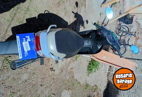 Motos - Motomel Bliz 2026 Nafta 5Km - En Venta
