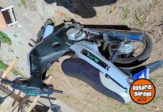 Motos - Motomel Bliz 2026 Nafta 5Km - En Venta