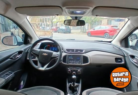 Autos - Chevrolet Prisma Ltz 2014 GNC 120000Km - En Venta