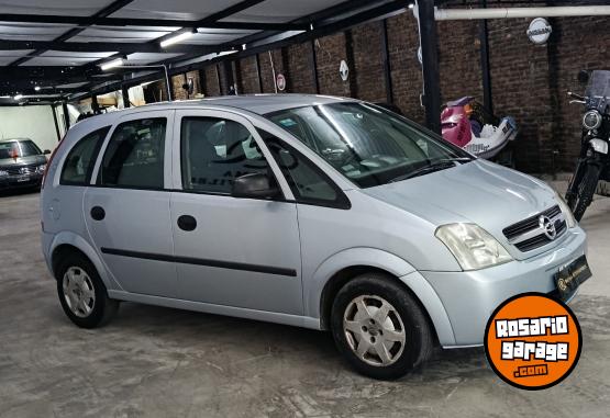 Autos - Chevrolet MERIVA 1.8 GL 2004 Nafta 204000Km - En Venta