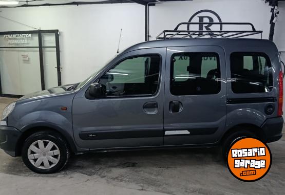 Utilitarios - Renault KANGOO 7 ASIENTOS 2016 Nafta 120000Km - En Venta