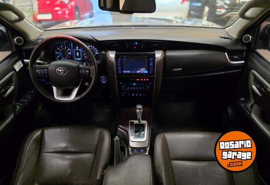 Camionetas - Toyota SW4 SRX 2.8L AT 2016 2016 Diesel 212000Km - En Venta