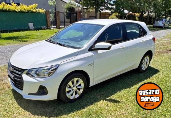 Autos - Chevrolet Onix LTZ 2021 Nafta 98000Km - En Venta