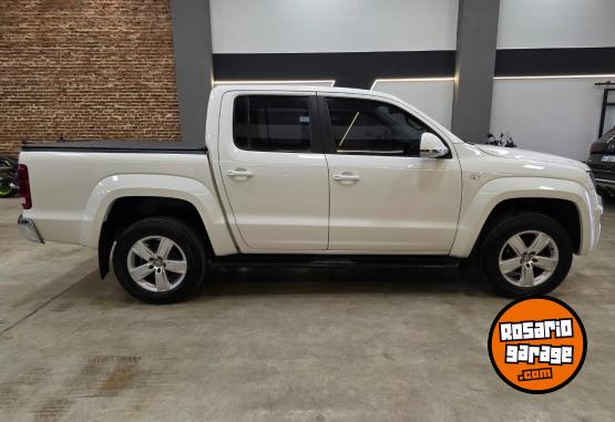 Camionetas - Volkswagen AMAROK HIGHLINE 2.0L 4X2 2019 Diesel 105000Km - En Venta