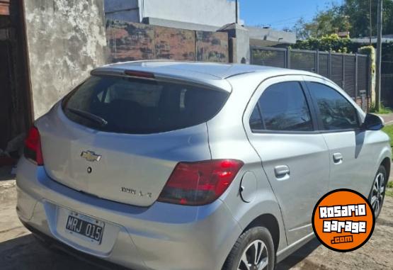 Autos - Chevrolet Onix LTZ 2013 Nafta 120000Km - En Venta