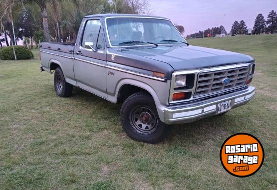 Camionetas - Ford F100 motor Deutz 1986 Diesel 111111Km - En Venta