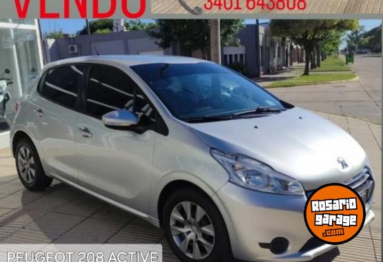 Autos - Peugeot 208 2013 Nafta 140000Km - En Venta