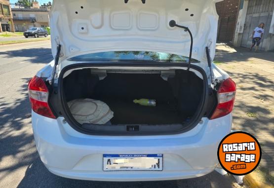 Autos - Ford KA SE 1.5 2017 Nafta 105400Km - En Venta