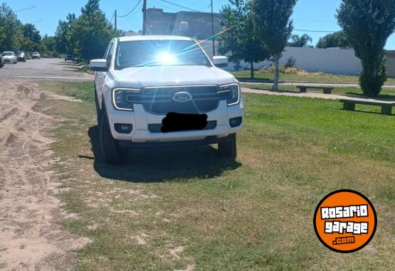 Camionetas - Ford Ranger xls 4x2 Mt 2025 Diesel 6000Km - En Venta