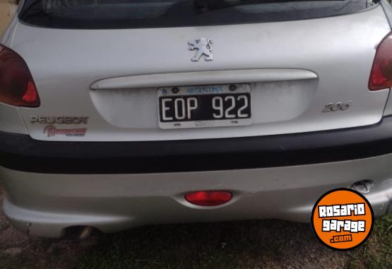 Autos - Peugeot 206 2004 Diesel 220000Km - En Venta