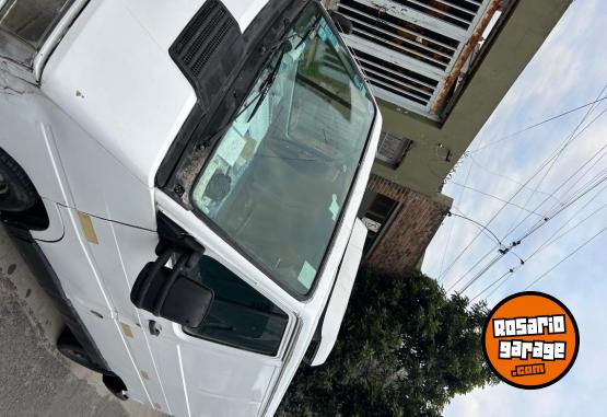 Utilitarios - Renault 1.4 con gnc 1995 GNC 444444Km - En Venta