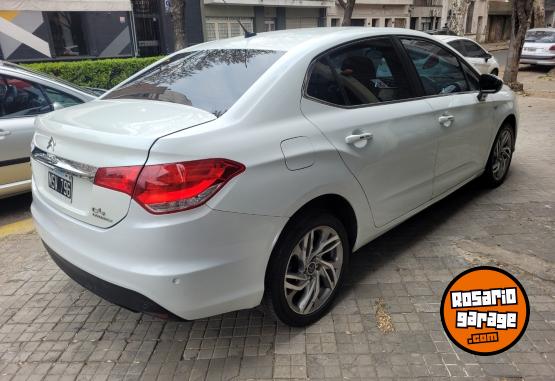 Autos - Citroen C4 Lounge Exclusive AT 2014 Nafta 109000Km - En Venta