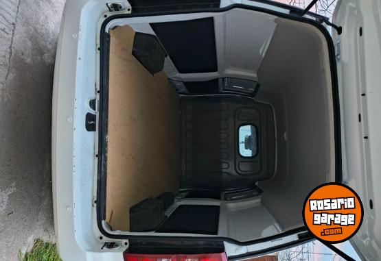Utilitarios - Shineray Furgón 2026 Nafta 9700Km - En Venta
