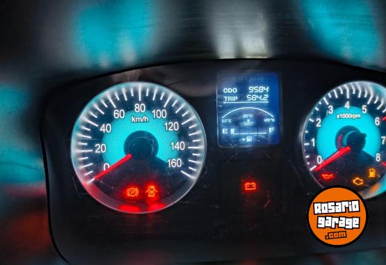 Utilitarios - Shineray Furgón 2026 Nafta 9700Km - En Venta
