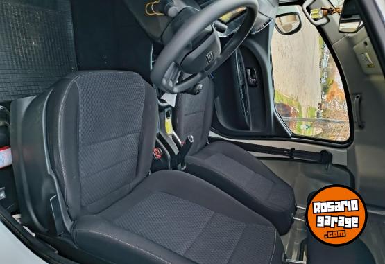 Utilitarios - Shineray Furgón 2026 Nafta 9700Km - En Venta