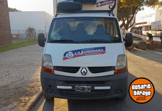Utilitarios - Renault Master2.5 DCI Fur Corto 2011 Diesel 242800Km - En Venta