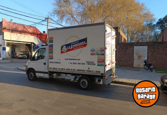 Utilitarios - Renault Master2.5 DCI Fur Corto 2011 Diesel 242800Km - En Venta