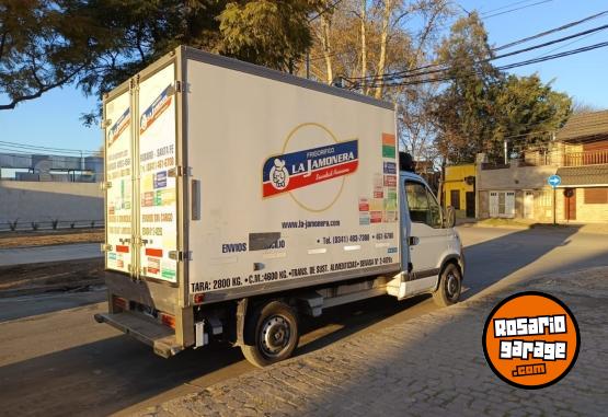 Utilitarios - Renault Master2.5 DCI Fur Corto 2011 Diesel 242800Km - En Venta