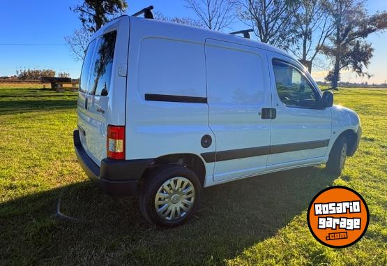 Utilitarios - Citroen Berlingo 2018 Diesel 125000Km - En Venta