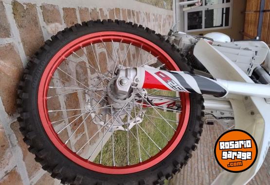 Motos - RVM Cz250T 2023 Nafta 500Km - En Venta