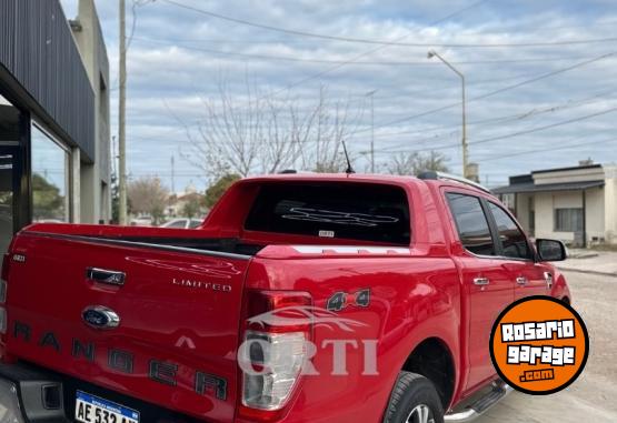 Camionetas - Ford RANGER LIMITED 2020 Diesel 143000Km - En Venta
