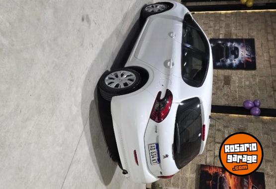 Autos - Peugeot Peugeot 208 2019 Nafta 60000Km - En Venta