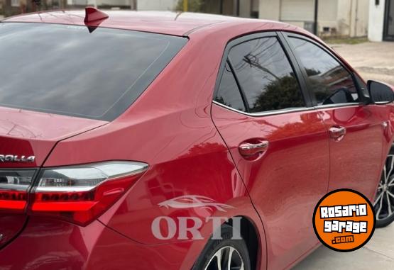 Autos - Toyota COROLLA SEG 2017 Nafta 179000Km - En Venta