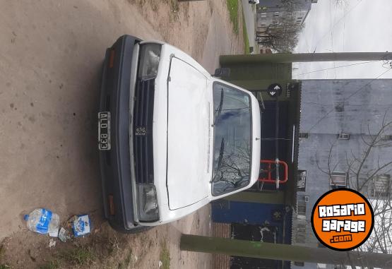 Camionetas - Peugeot 504 pick up 1995 Diesel 400000Km - En Venta