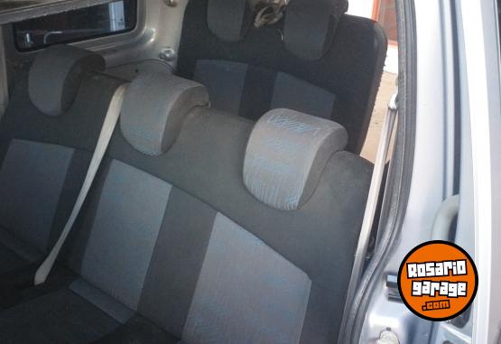 Utilitarios - Renault KANGOO SIETE PLAZAS GNC 2008 GNC 246000Km - En Venta