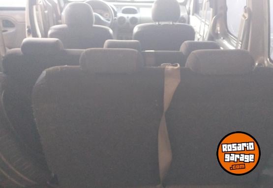Utilitarios - Renault KANGOO SIETE PLAZAS GNC 2008 GNC 246000Km - En Venta