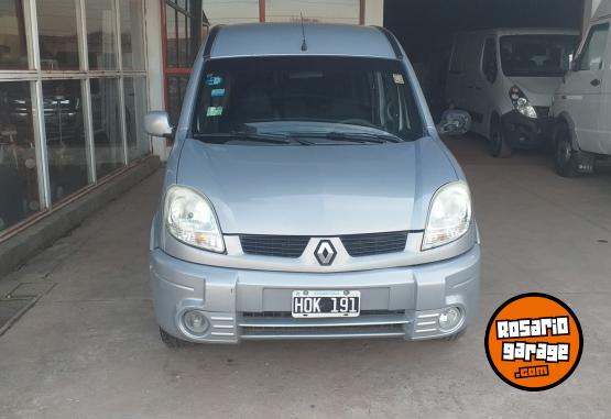 Utilitarios - Renault KANGOO SIETE PLAZAS GNC 2008 GNC 246000Km - En Venta