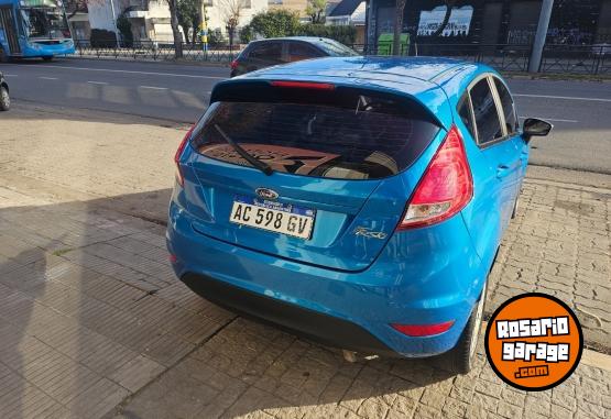 Autos - Ford Fiesta 2017 Nafta 80000Km - En Venta