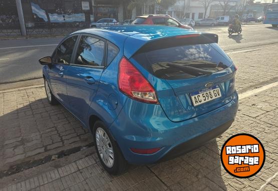 Autos - Ford Fiesta 2017 Nafta 80000Km - En Venta