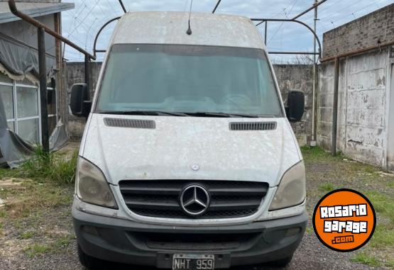 Utilitarios - Mercedes Benz Sprinter 415 cdi furgon 2013 Diesel 464000Km - En Venta