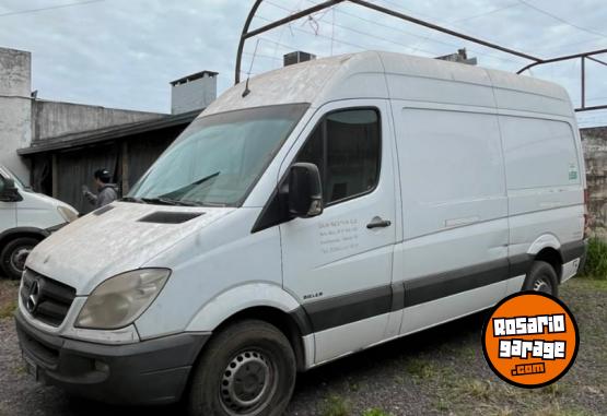 Utilitarios - Mercedes Benz Sprinter 415 cdi furgon 2013 Diesel 464000Km - En Venta