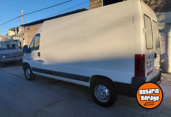 Utilitarios - Fiat Ducato Maxicargo 2011 Diesel 250000Km - En Venta
