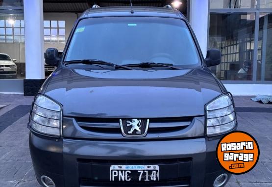 Utilitarios - Peugeot Partner Patagónica VTC + 2016 Diesel 180000Km - En Venta